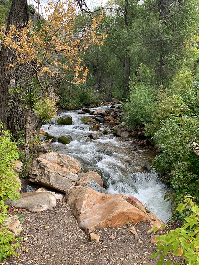 hiking trail Big Cottonwood Canyon