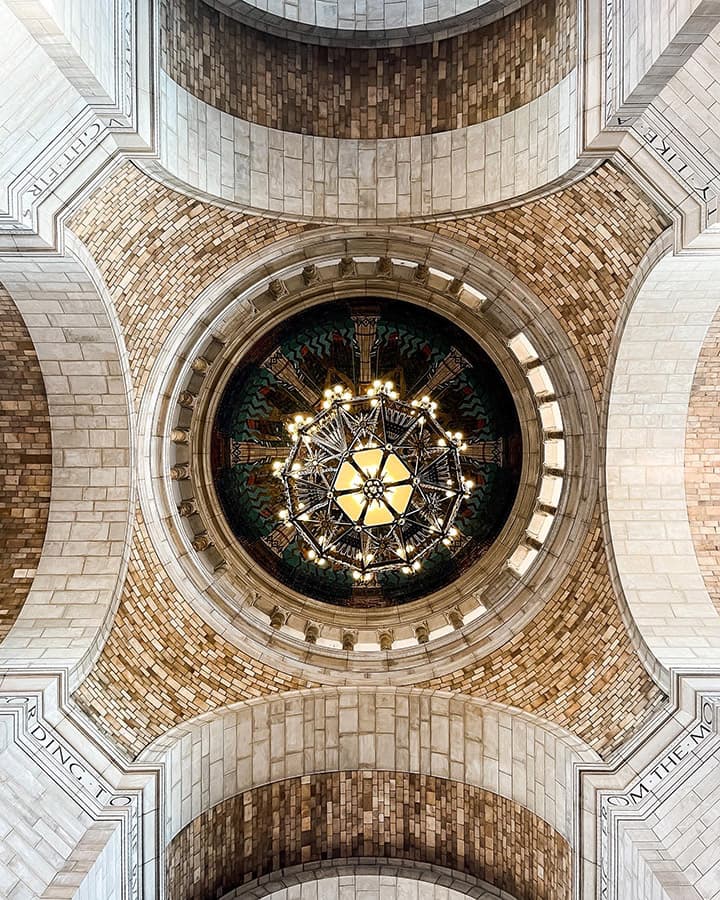 dome Nebraska captiol