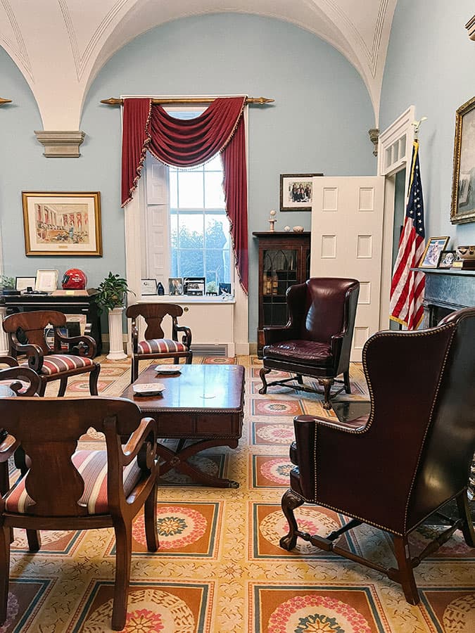 govenors office in NC State Capitol