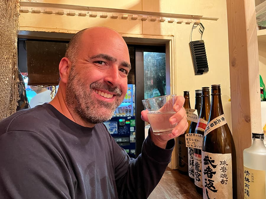 drinking sake